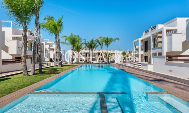 Neue Gebäude - low-bungalow -
Torrevieja - Centro