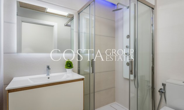 New Build - high-bungalow -
Torrevieja