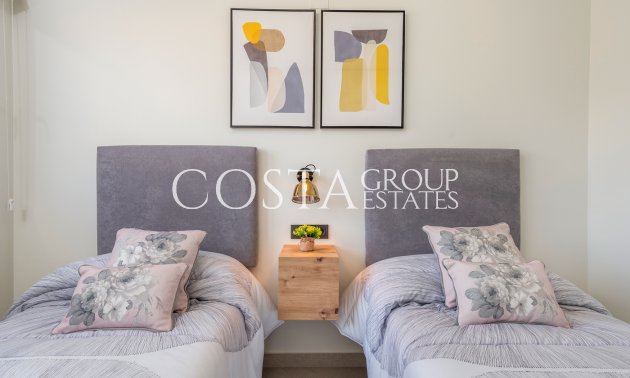 New Build - high-bungalow -
Torrevieja