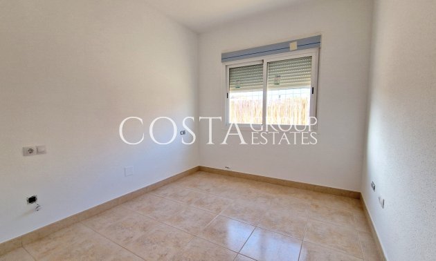 New Build - Villa -
Purias