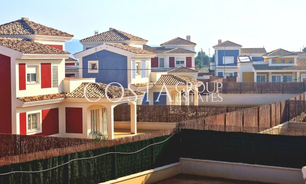 New Build - Villa -
Purias