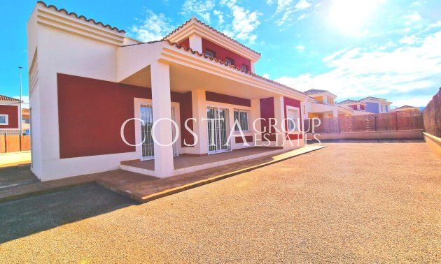 New Build - Villa -
Purias