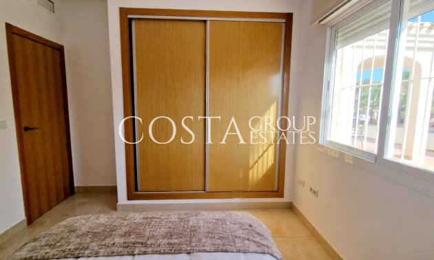 New Build - detached -
Purias