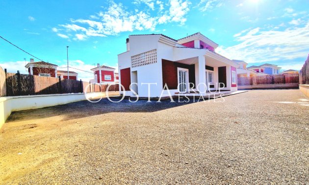 New Build - detached -
Purias