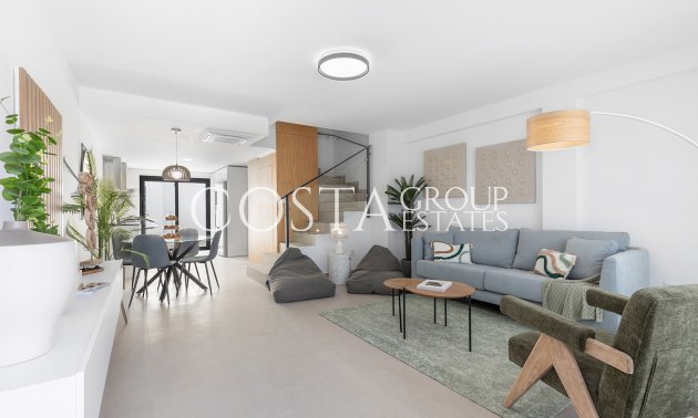 New Build - semi-detached -
Rafal