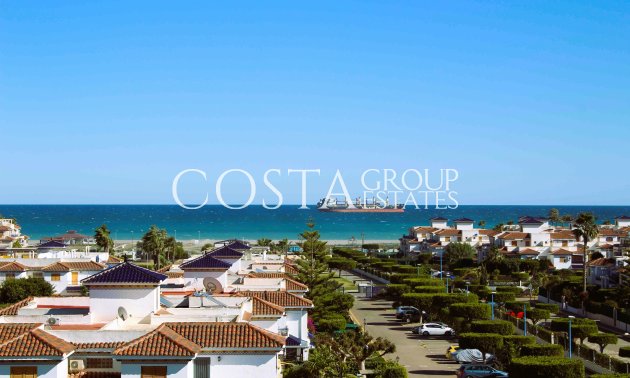 Neue Gebäude - ground-floor -
Vera