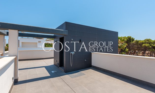 Nowy budynek - Willa -
Playa Paraiso