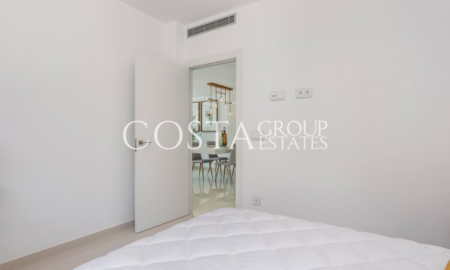 Nowy budynek - Willa -
Playa Paraiso