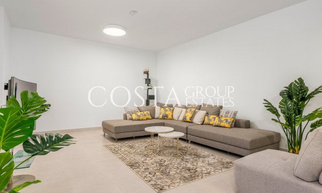 Nowy budynek - Willa -
Playa Paraiso