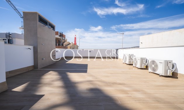 Neue Gebäude - detached -
Algorfa