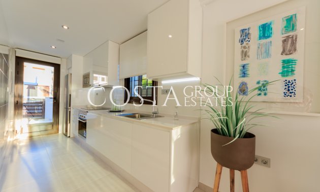 Nowy budynek - Willa -
Pilar de la Horadada - Pilar De La Horadada