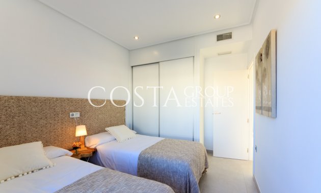 Nowy budynek - Willa -
Pilar de la Horadada - Pilar De La Horadada