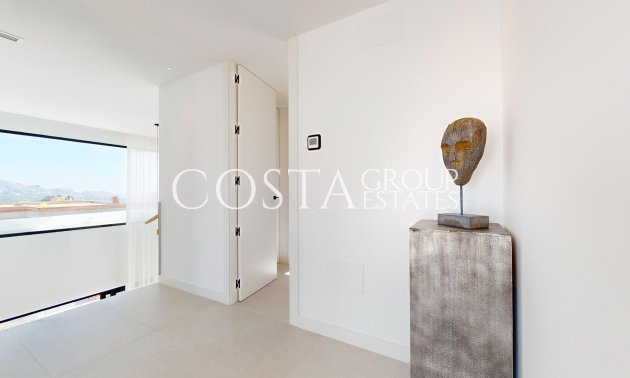 Neue Gebäude - Villa -
Polop