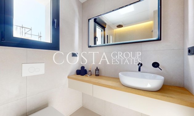 Neue Gebäude - Villa -
Polop