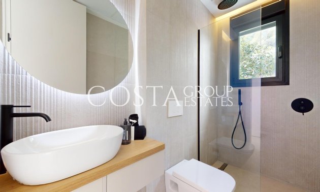 Neue Gebäude - Villa -
Polop