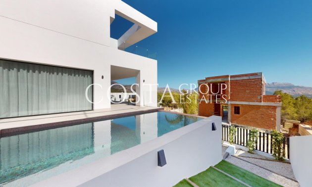 Neue Gebäude - Villa -
Polop