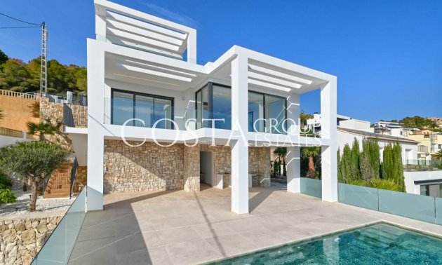 Nowy budynek - Willa -
Calpe