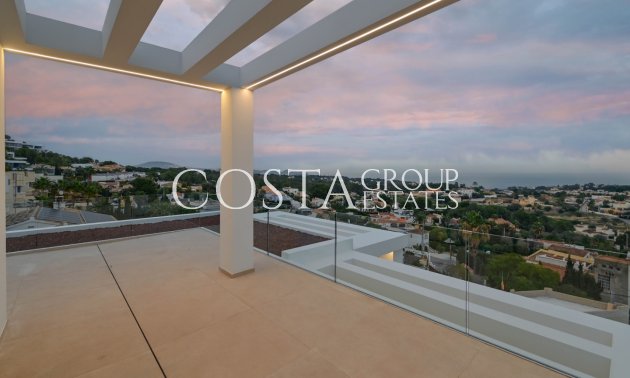 Nowy budynek - Willa -
Calpe