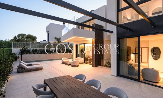 Neue Gebäude - Villa -
La Nucía