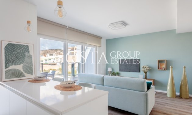 Neue Gebäude - Villa -
Finestrat