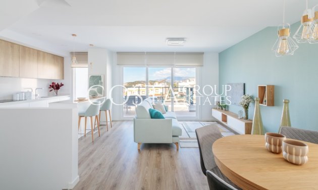 Neue Gebäude - Villa -
Finestrat