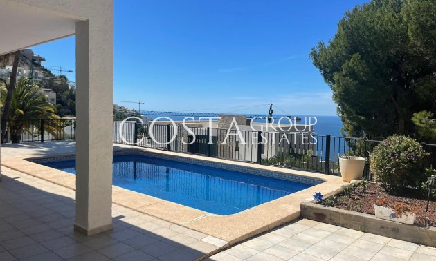 Neue Gebäude - Villa -
Altea