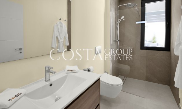 Neue Gebäude - Villa -
Banos y Mendigo - Baños y Mendigo