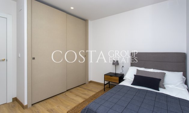 Nowy budynek - Willa -
Monforte del Cid