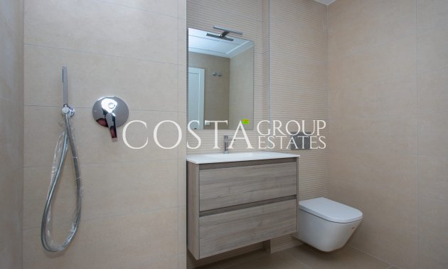 Nowy budynek - Willa -
Monforte del Cid