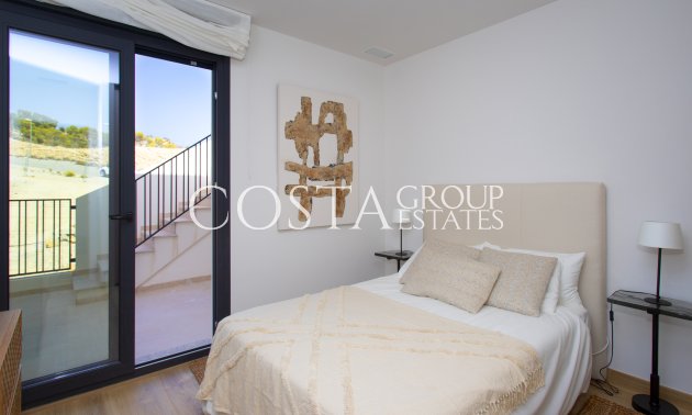 Nowy budynek - Willa -
Monforte del Cid