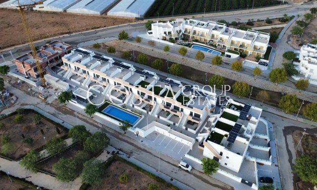 New Build - low-bungalow -
Pilar de la Horadada