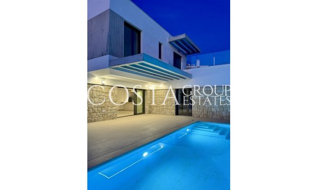 Neue Gebäude - Villa -
Finestrat