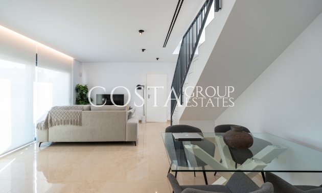 Neue Gebäude - Villa -
Elche - Corte Ingles