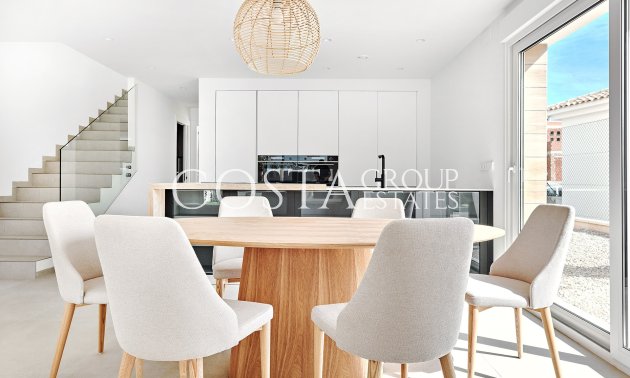 Nowy budynek - detached -
Los Montesinos