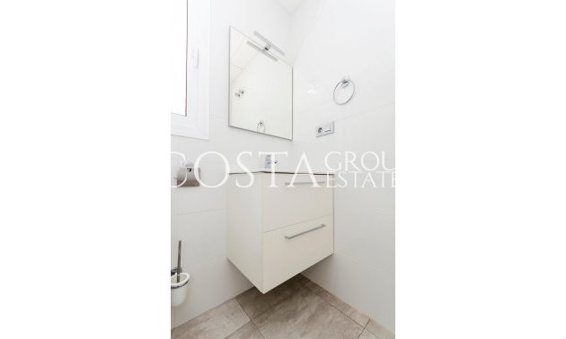 Nouvelle construction - Villa -
Torrevieja