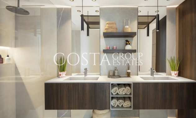 Nowy budynek - Willa -
Benahavís