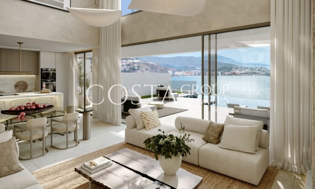 Neue Gebäude - Villa -
Almuñecar - Almuñécar