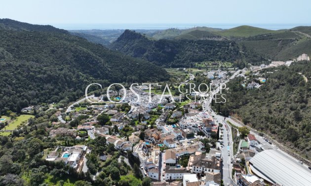 Nouvelle construction - Apartments -
Benahavís