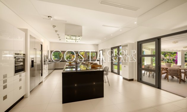 New Build - Villa -
Marbella