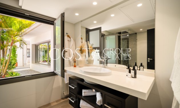 New Build - Villa -
Marbella