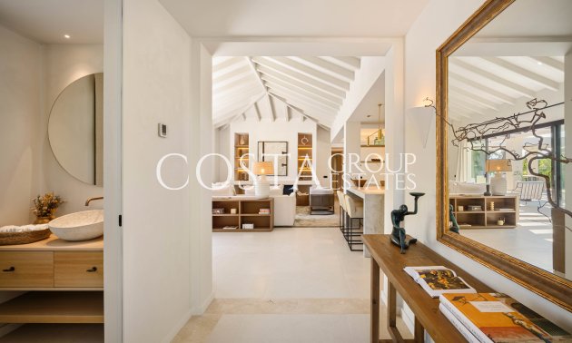 Neue Gebäude - Villa -
Marbella