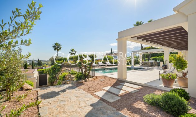 Neue Gebäude - Villa -
Marbella