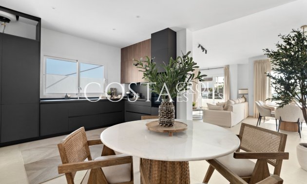 Nieuwbouw Woningen - Villa -
Mijas