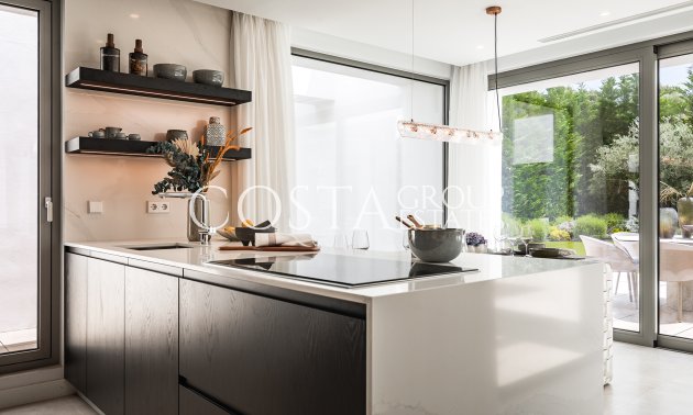 Neue Gebäude - Villa -
El Paraíso