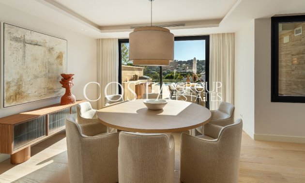 Nowy budynek - Willa -
Marbella