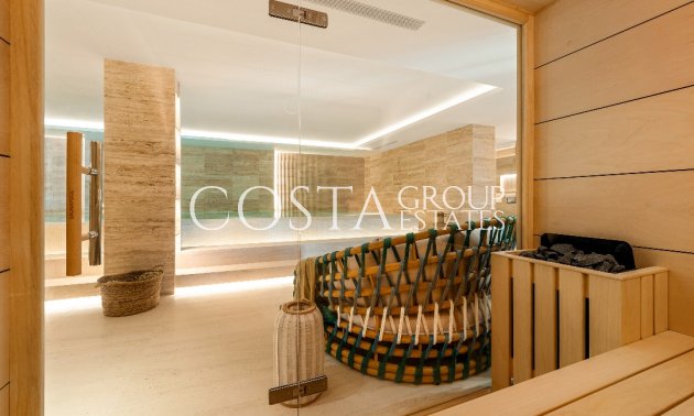 Nowy budynek - Willa -
Marbella