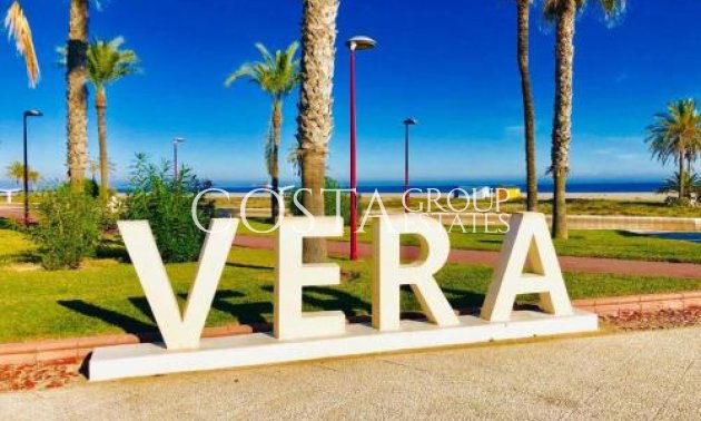 Nieuwbouw Woningen - Villa -
Vera