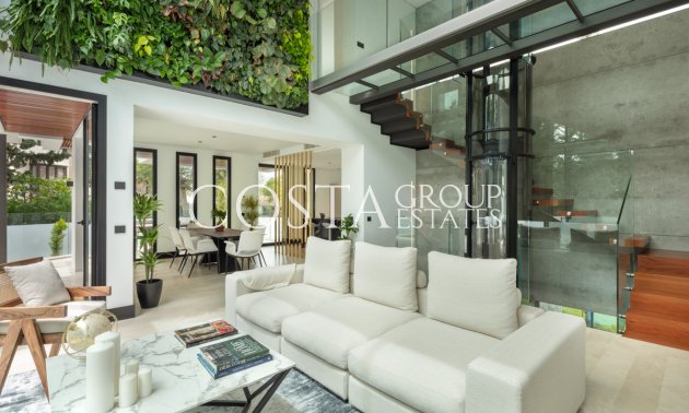 New Build - Villa -
Marbella