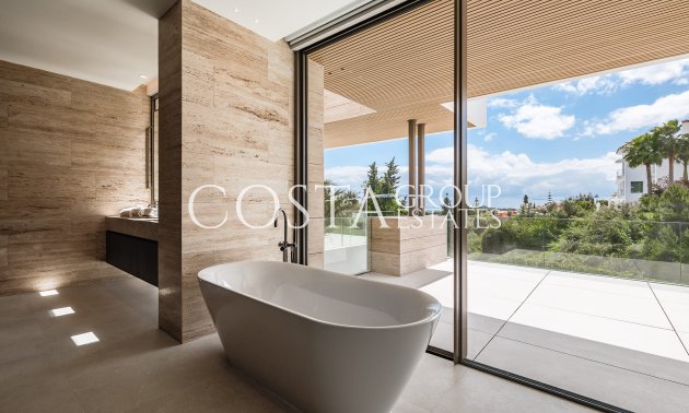 New Build - Villa -
Cortés