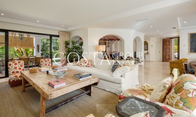 Nouvelle construction - Villa -
Benahavís